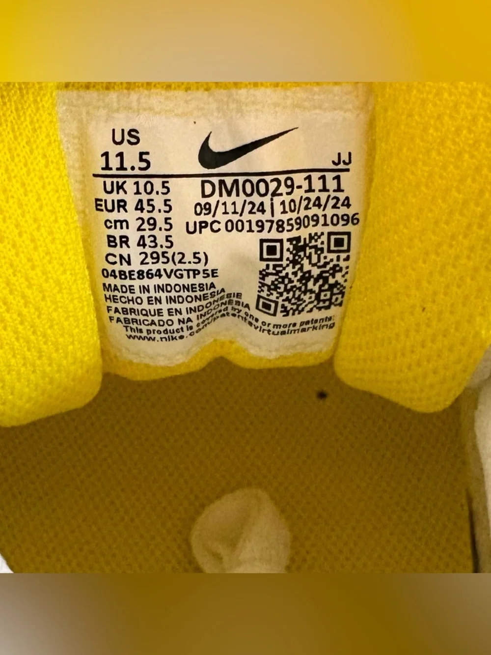 Brand new! Nike Air Max 90 lightning! Size 11.5 - Picture 4 of 4